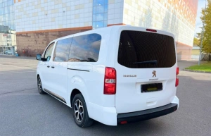 Peugeot Traveller