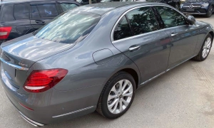 Mercedes E