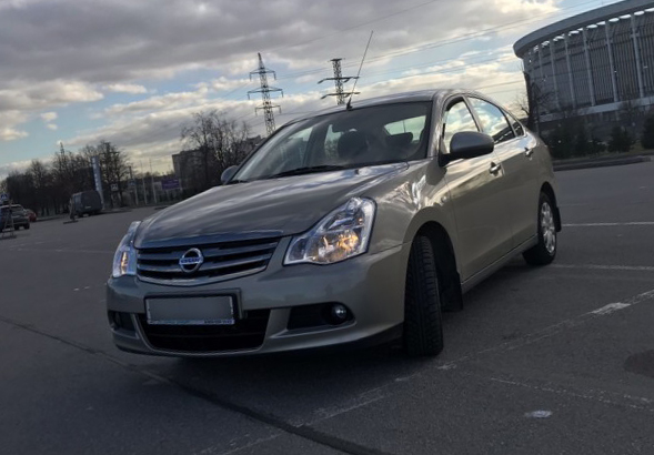 Nissan Almera