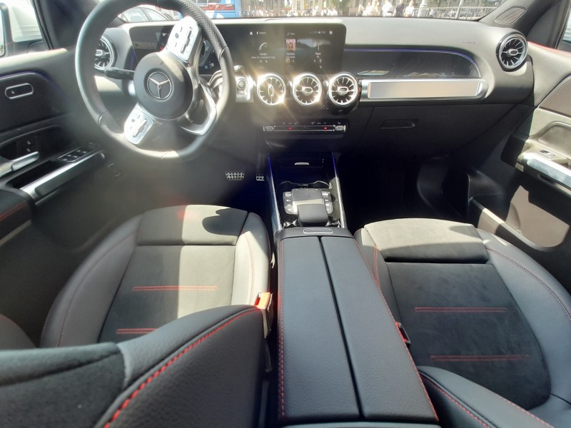 Mercedes GLB
