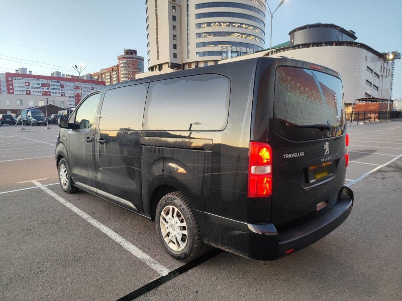 Peugeot Traveller
