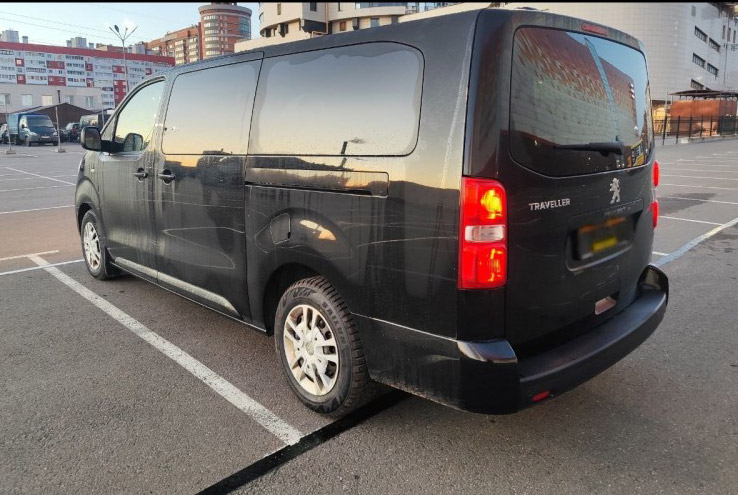 Peugeot Traveller