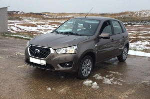 Datsun mi-DO