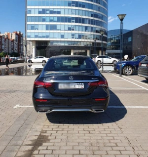 Mercedes E